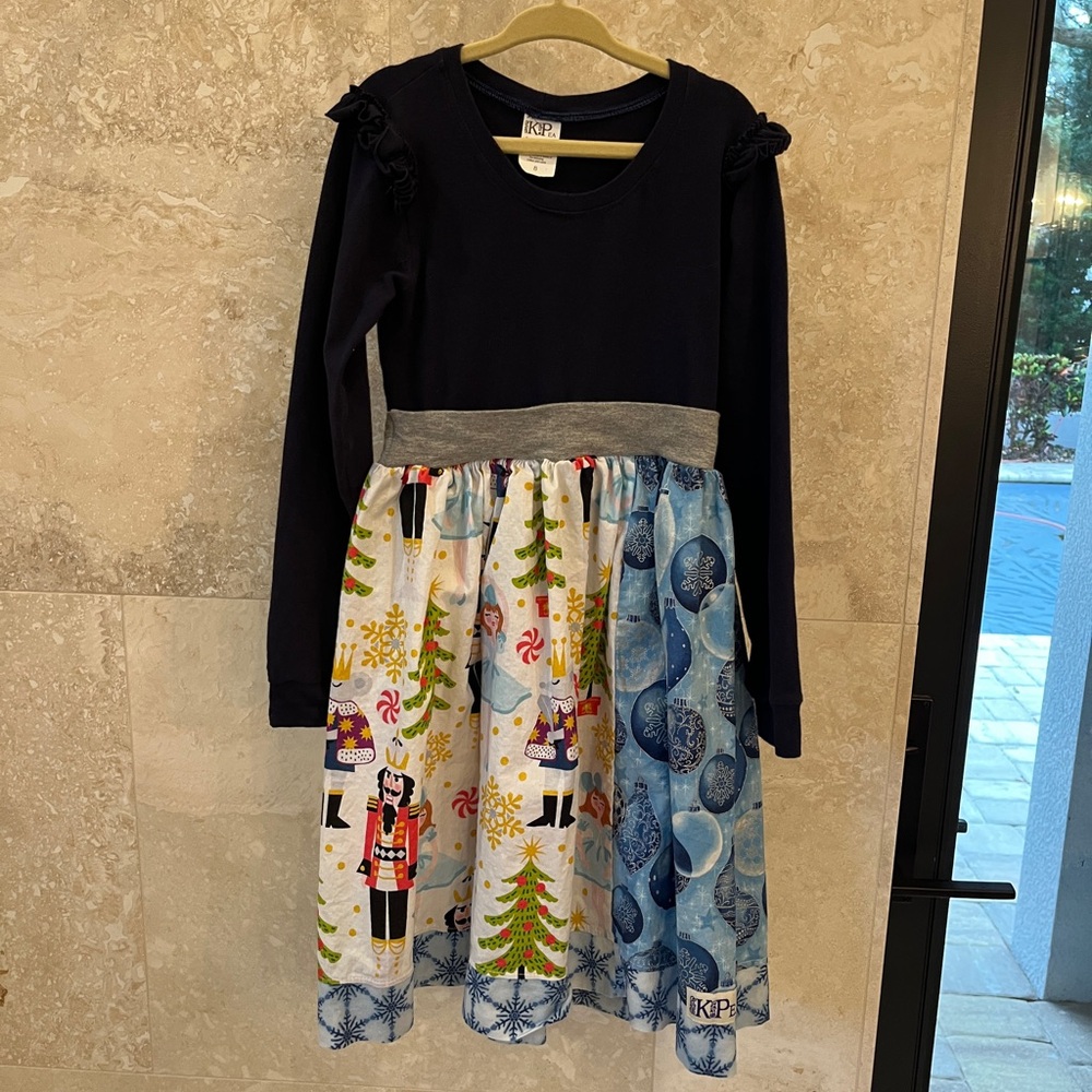 EUC KPea Nutcracker Dress Sz 8